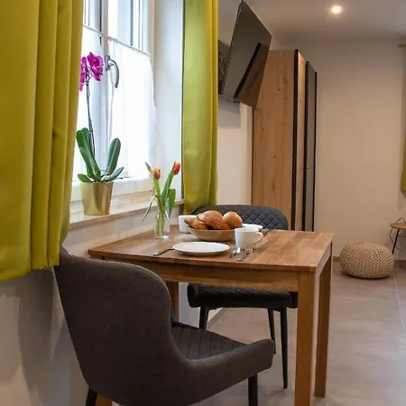 Alte Raiffeisenkasse Appartement *
